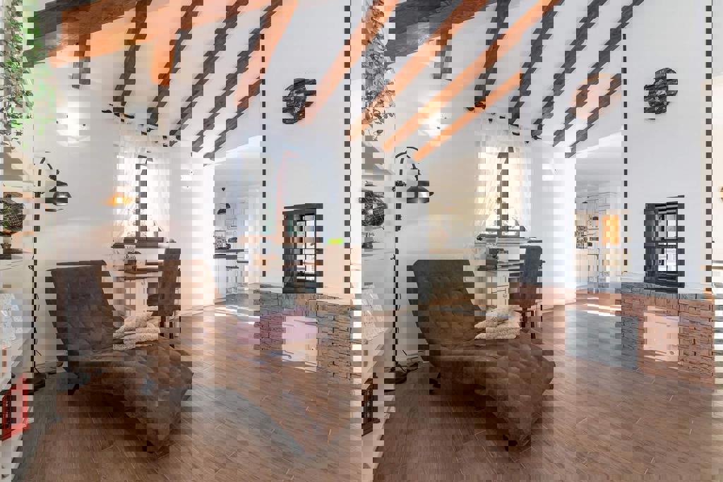 Villa indipendente con piscina - vista mare